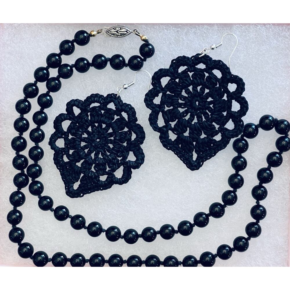 Romantic Goth jewelry New Victorian Look Earrings Moody VTG Black Onyx Necklace
